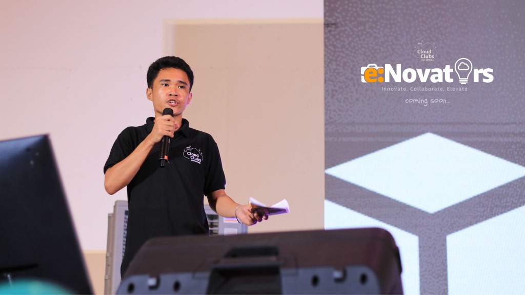 Marvin Barrios presenting at AWS Student Builder Group e:Novators PUP